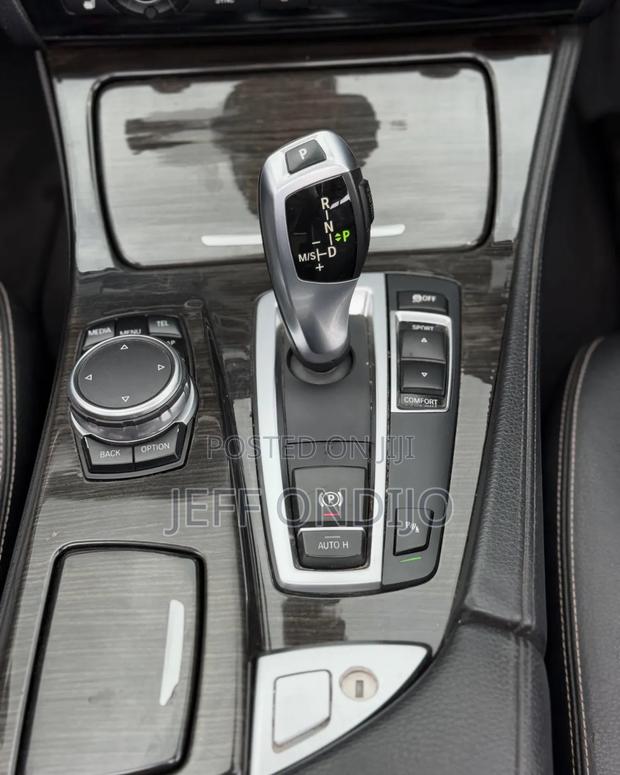 BMW 523i 2017 White