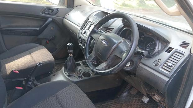 Ford Ranger 2010 White