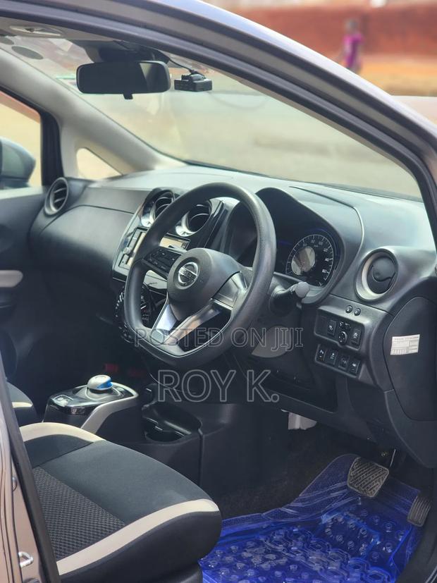 Nissan Note 1.2 Hybrid 2018 Gray