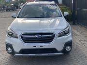 Subaru Outback 2.5i Premium AWD 2019 White for sale