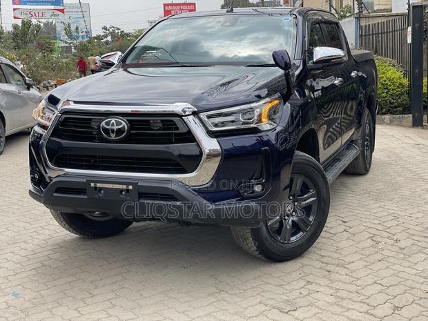 Toyota Hilux Revo Double Cab Deisel 2.4 AWD 2022 Blue
