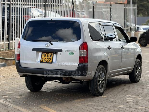 Toyota Probox 2019 Silver