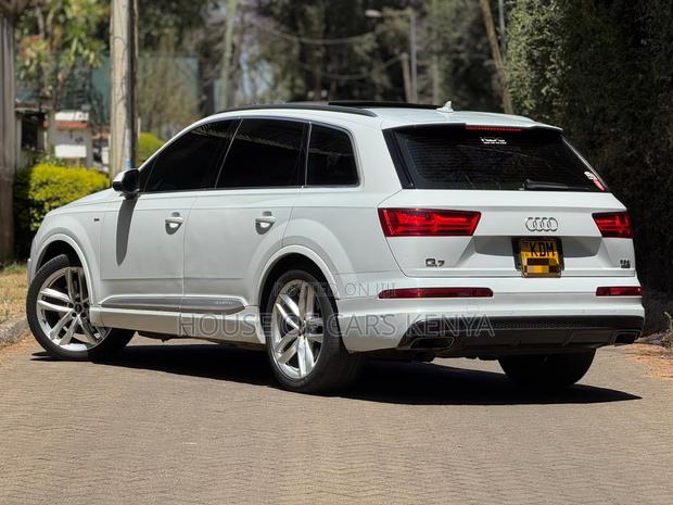 Audi Q7 2.0T Premium AWD quattro 2017 White