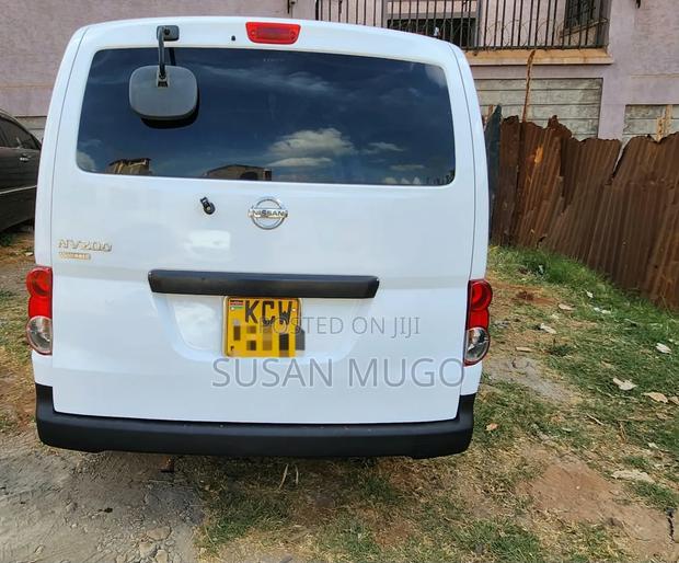 Nissan NV200 2012 White