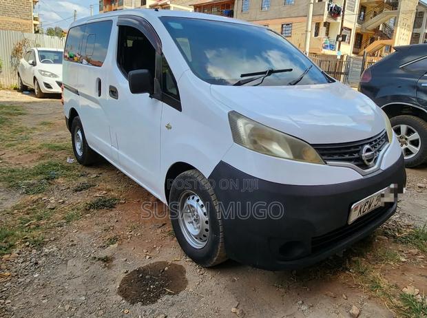 Nissan NV200 2012 White