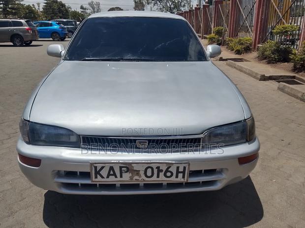 Toyota Corolla Sedan 1994 Silver