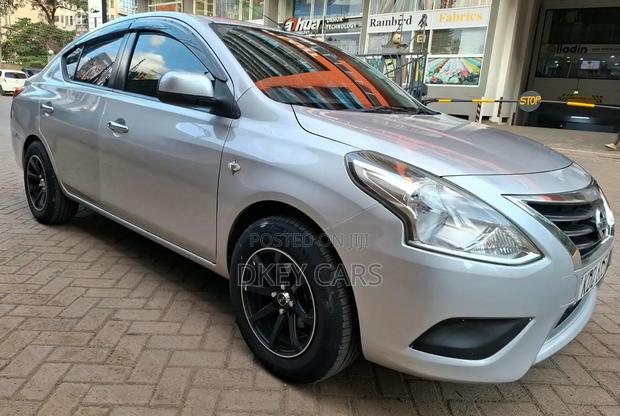 Nissan Latio 1.2 2017 Silver