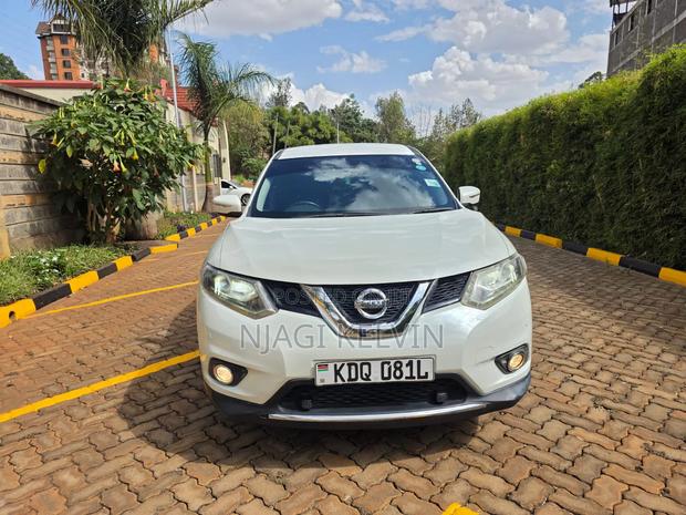Nissan X-Trail 2.0 Petrol AWD 2016 White