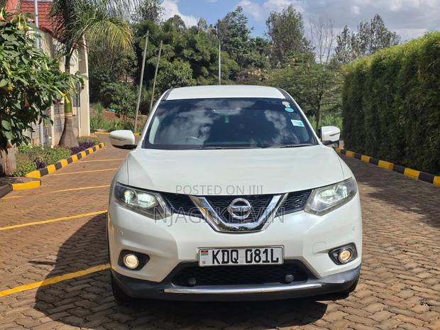 Nissan X-Trail 2.0 Petrol AWD 2016 White
