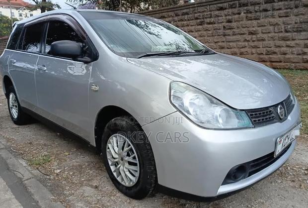 Nissan Wingroad 2009 Silver