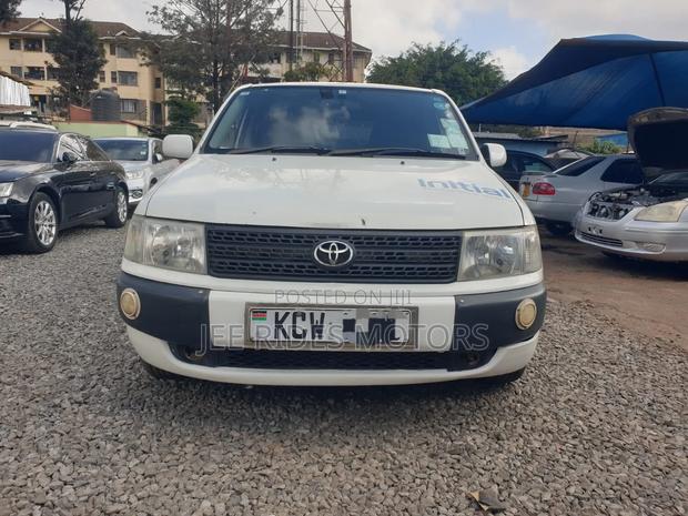 Toyota Probox 2012 Off white