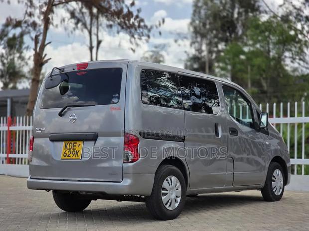 Nissan NV200 2014 Gray