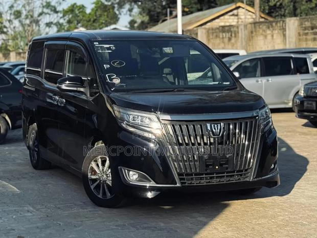 Toyota Esquire 2019 Matt Black