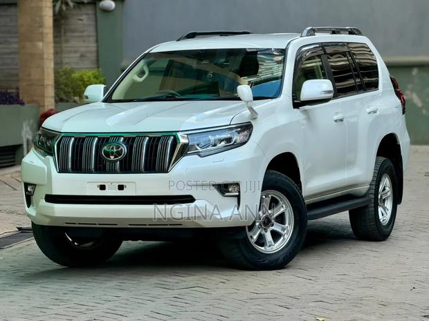 Toyota Land Cruiser Prado 2019 White