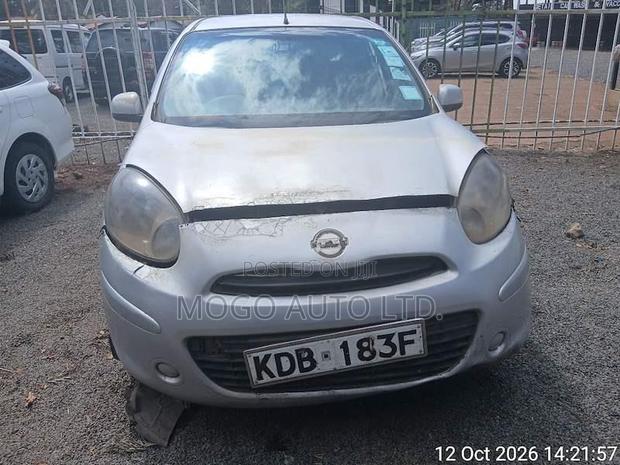 Nissan March 2013 Silver