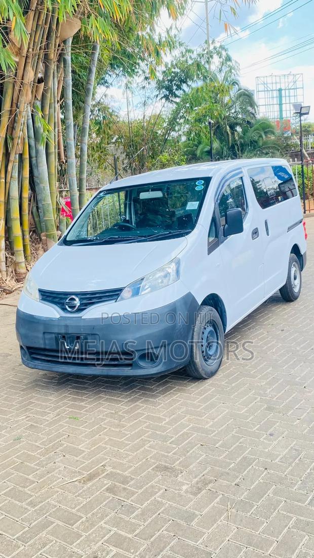 Nissan NV200 2019 White