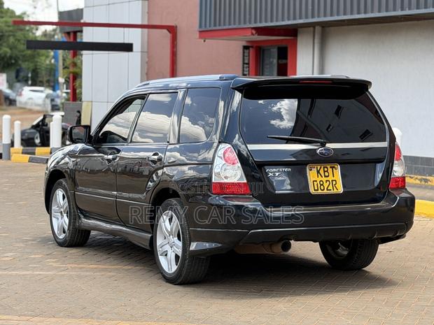 Subaru Forester 2005 Black