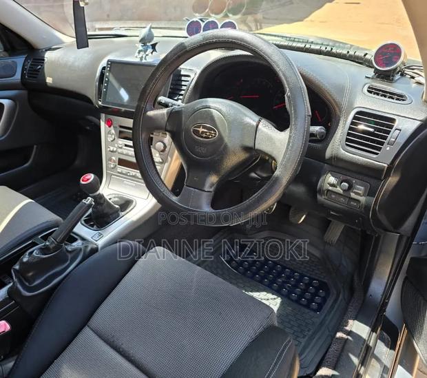 Subaru Legacy 2006 Silver