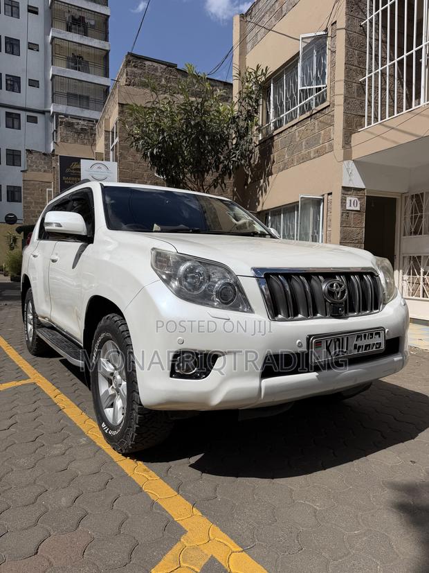 Toyota Land Cruiser Prado 3.0 TD 2012 White