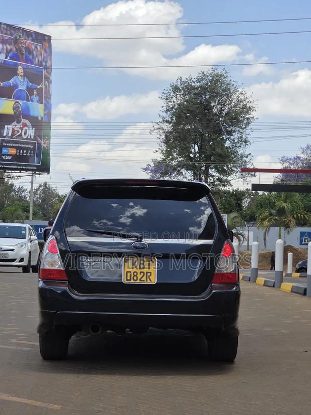 Subaru Forester 2005 Black