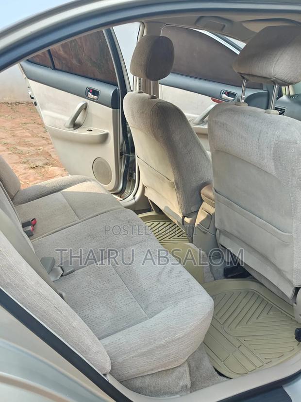 Toyota Premio 2004 Silver
