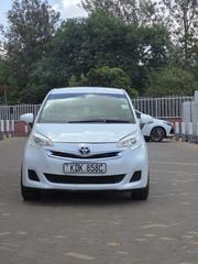 Toyota Ractis 2015 White for sale