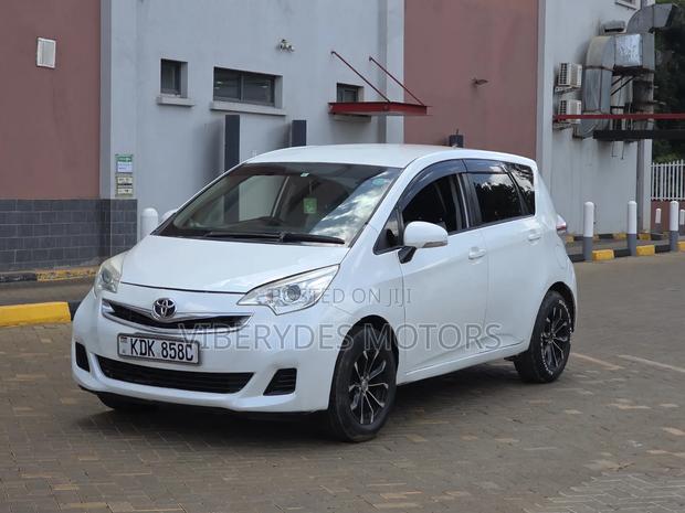Toyota Ractis 2015 White