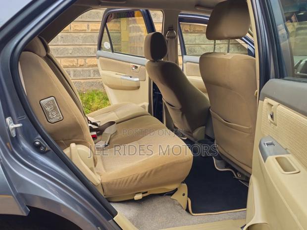 Toyota Fortuner 2013 Gray