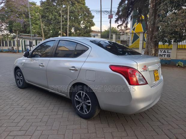 Nissan Latio 1.2 2013 Silver