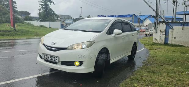 Toyota Wish 2016 Pearl