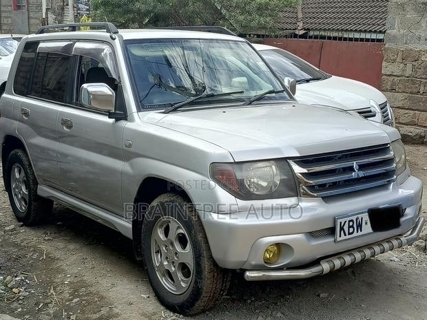 Mitsubishi Pajero IO 2006 Silver