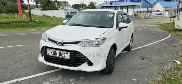 Toyota Corolla Fielder 1.5 Petrol FWD 2016 Pearl