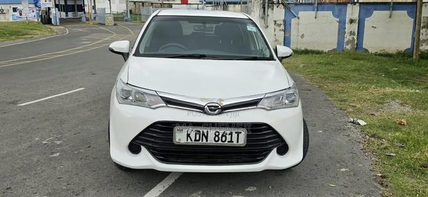 Toyota Corolla Fielder 1.5 Petrol FWD 2016 Pearl
