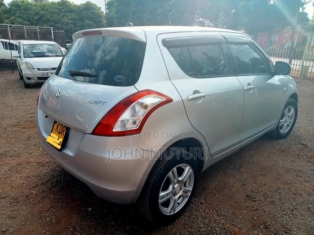 Suzuki Swift 2016 Silver