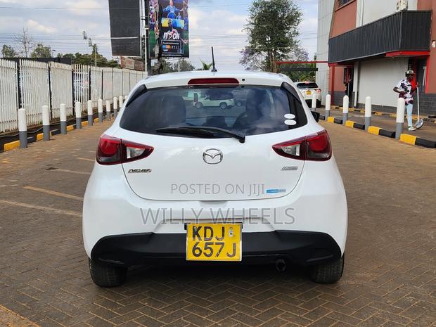 Mazda Demio 2016 White