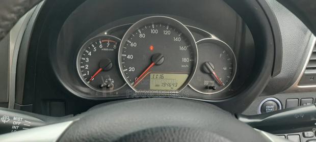 Toyota Ractis 2011 Pearl