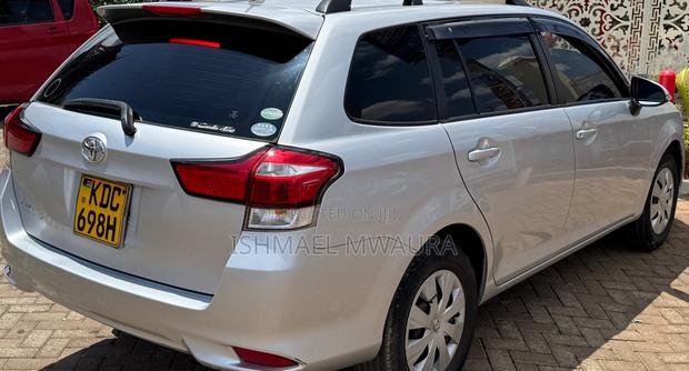 Toyota Corolla Fielder 1.5 Petrol FWD 2015 Silver