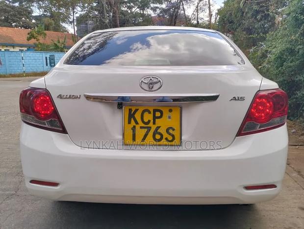 Toyota Allion 2010 Off white