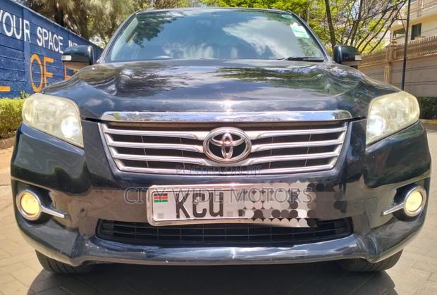 Toyota Vanguard 2012 Black