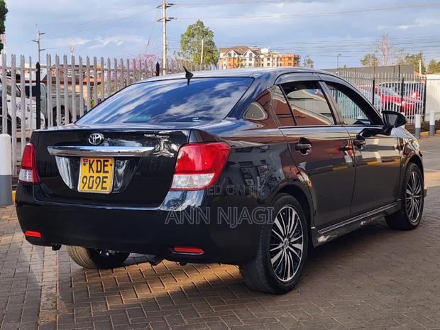 Toyota Axio 2014 Black
