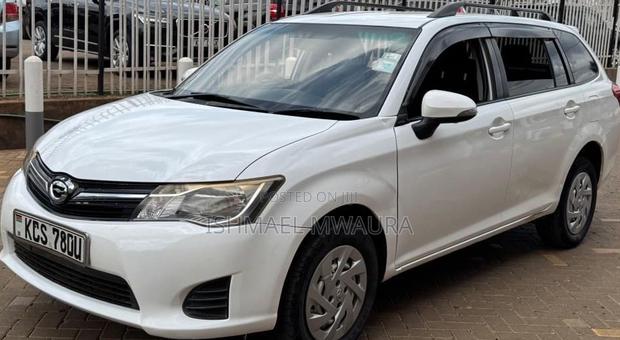 Toyota Corolla Fielder 1.5 Petrol FWD 2012 White