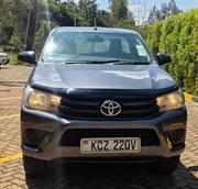 Toyota Hilux 2020 Gray for sale