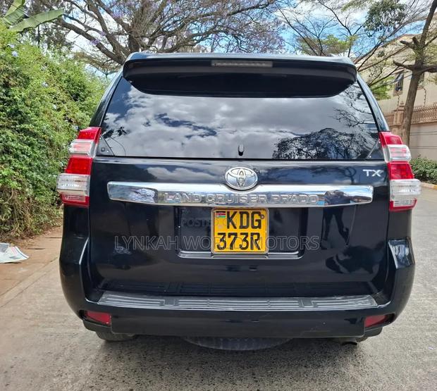 Toyota Land Cruiser Prado 2015 Blue