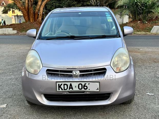 Toyota Passo 1.0 FWD 2013 Pink