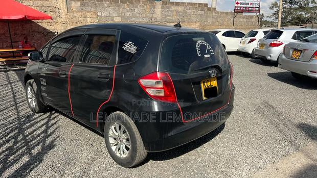 Honda Fit Automatic 2011 Black