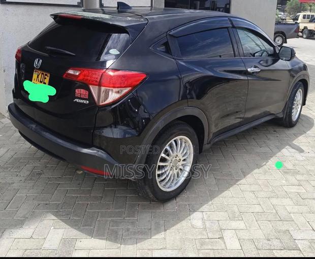 Honda Vezel 1.5 2WD 2014 Black