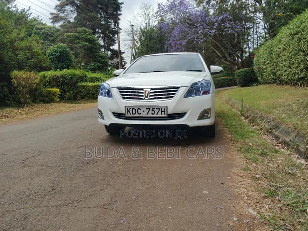 Toyota Premio 2014 Off white