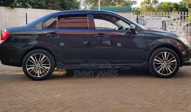 Toyota Axio 2014 Black