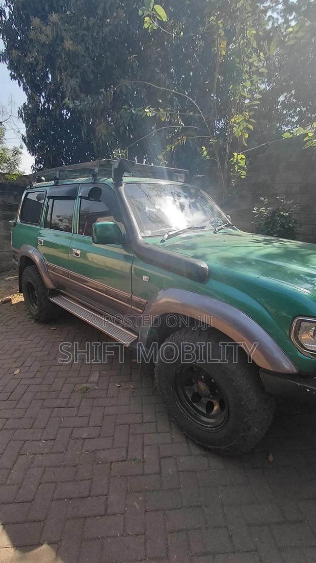 Toyota Land Cruiser 80 Wagon 4.2 D 1993 Green