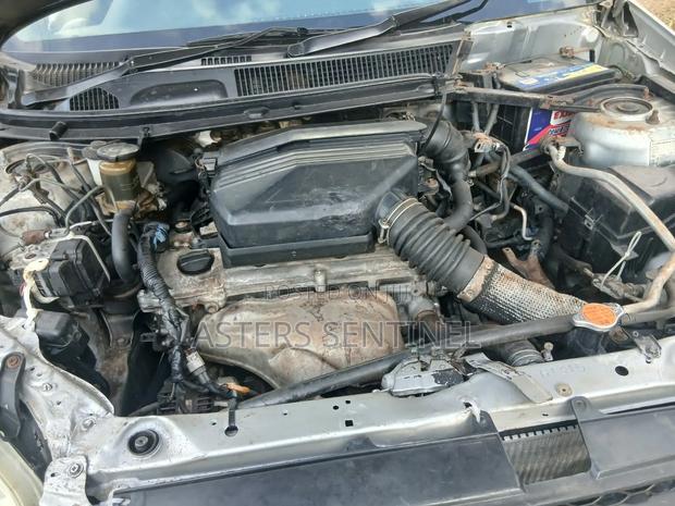 Toyota RAV4 2001 Silver